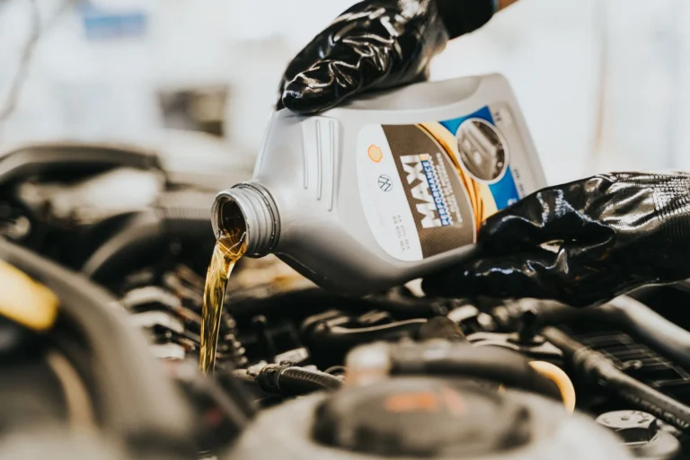 Additif plomb : encore utile ou mythe pour les culasses anciennes ?